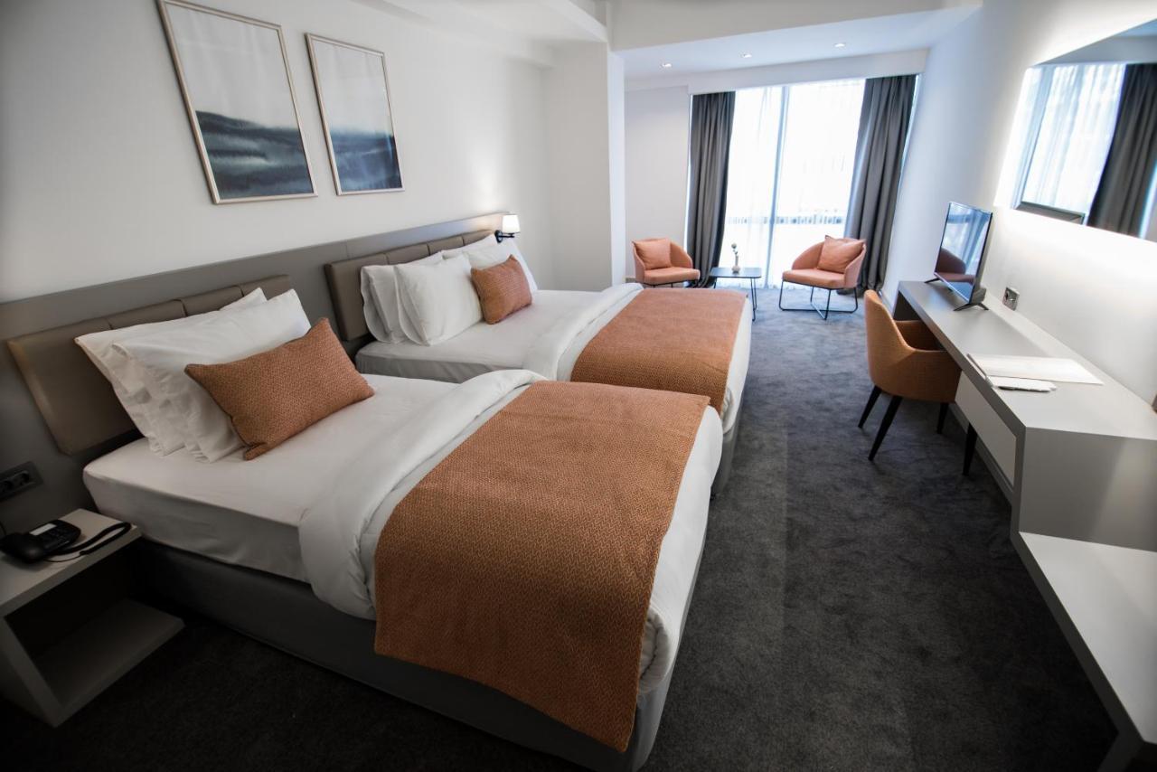 Dovv Hotel Business Gaziemir Extérieur photo