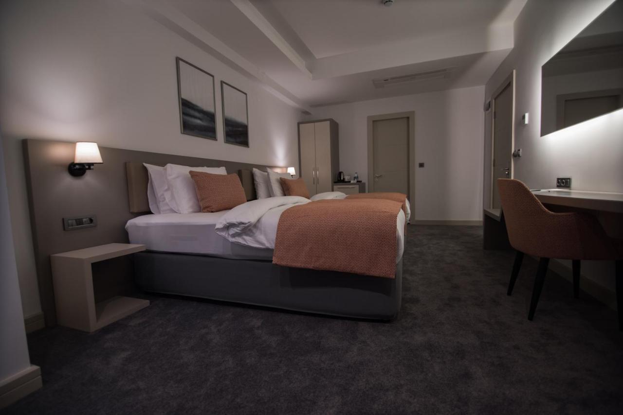 Dovv Hotel Business Gaziemir Extérieur photo